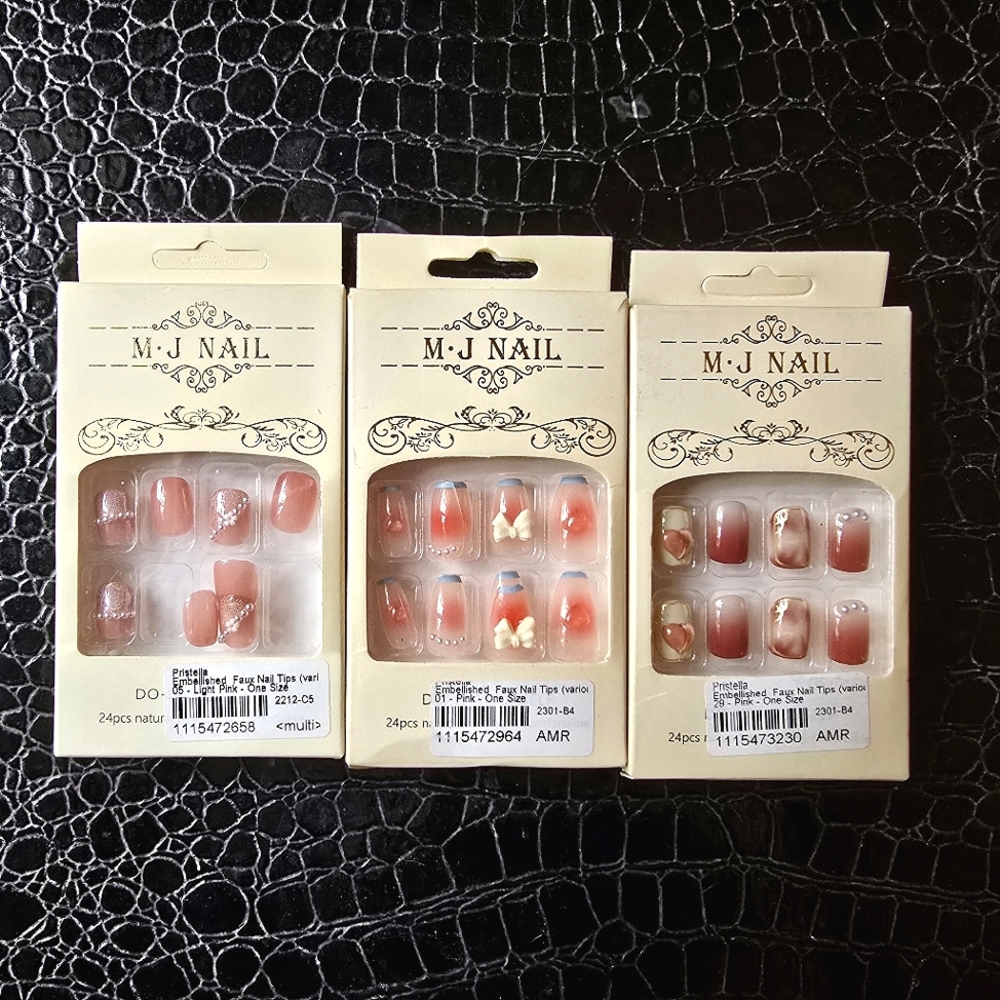 M.J Nail Press-On Nail Set Trio